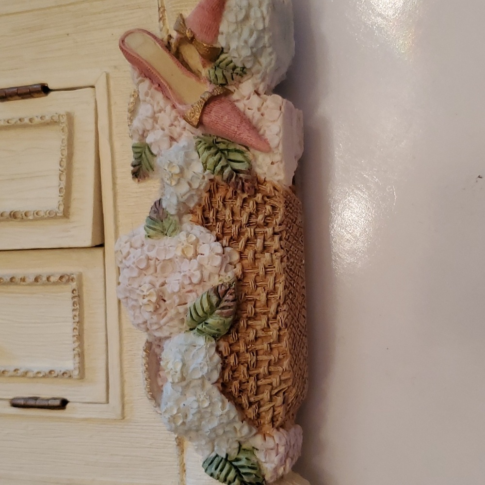 Pretty frame - Picture 3 of 5